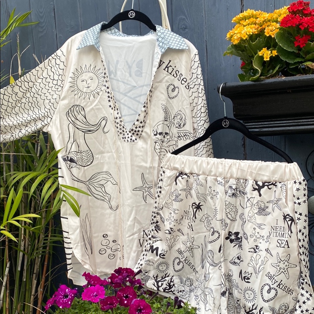 🧜🏻‍♀️Mermaid 🧜🏻‍♀️Graphic cover up (xxl) with shorts🧜🏻‍♀️🧜‍♂️